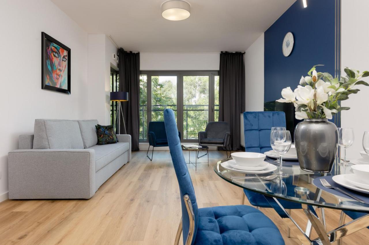 ורשה Apartment Avenue Solidarnosci On Wola By Noclegi Renters מראה חיצוני תמונה