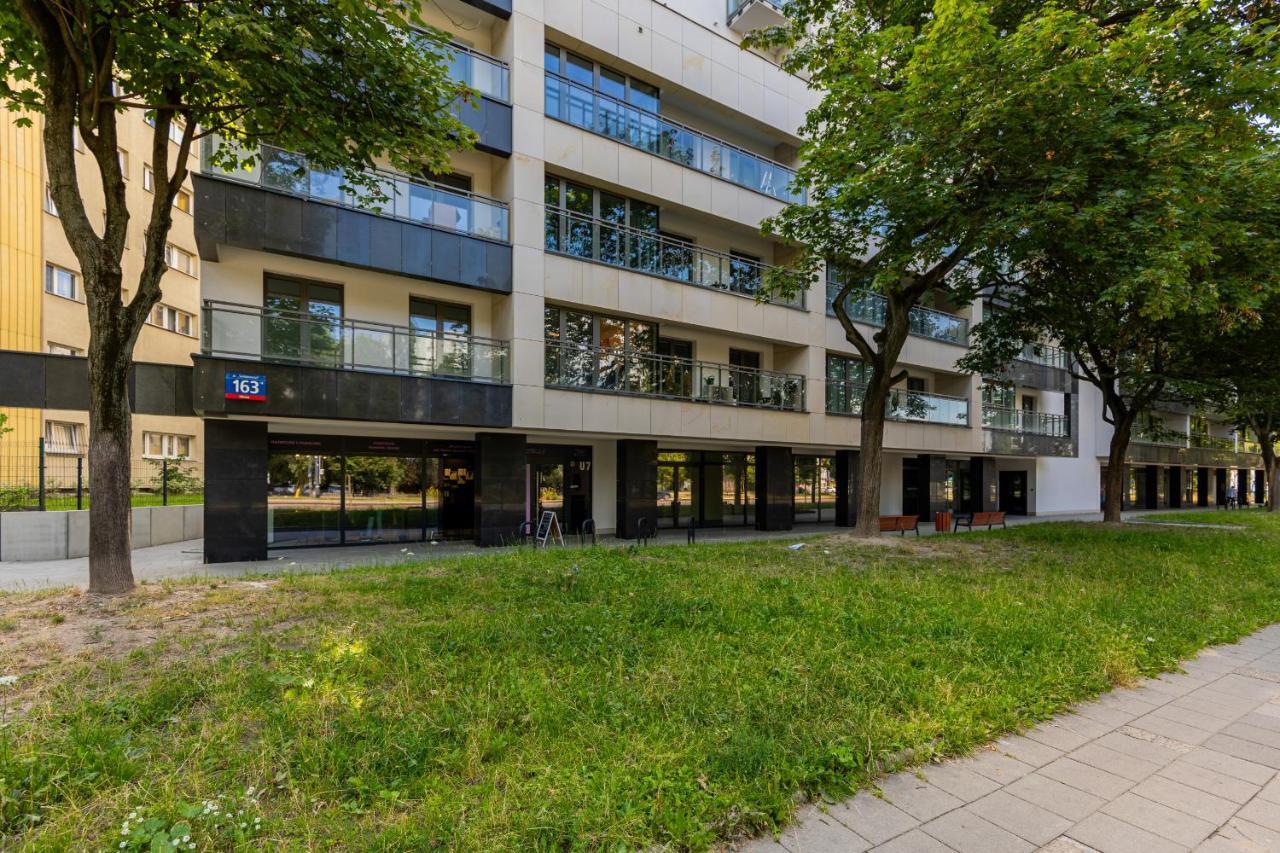 ורשה Apartment Avenue Solidarnosci On Wola By Noclegi Renters מראה חיצוני תמונה